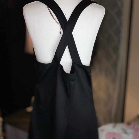 Beautiful Black Print sleeveless dress - Picture 5 of 5